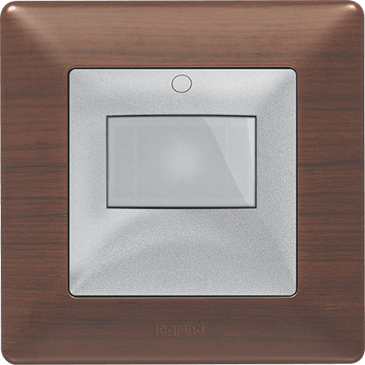 Motion sensor without neutral